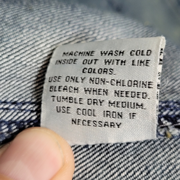 RING OF FIRE PATCHED DISTRESSED DENIM BLUE JEAN VEST SIZE L MULTIPLE POCKETS - Picture 8 of 10